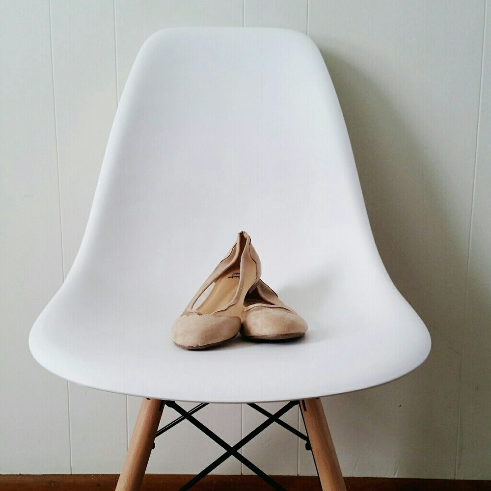 Nude pink ballet flats